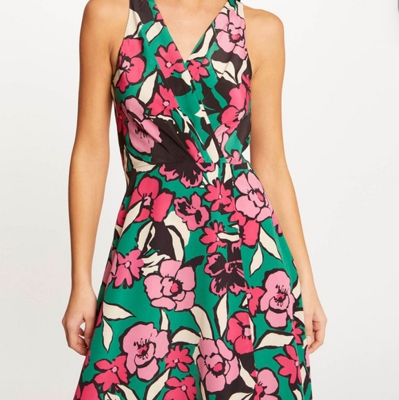 🛑MORGAN DE TOI Gown - Picture 3 of 11